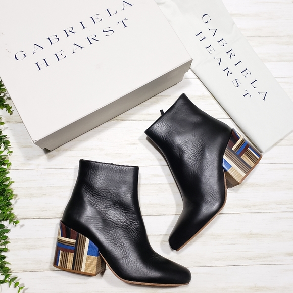 Gabriela Hearst Shoes - Gabriela Hearst Tito Leather Ankle Bootie